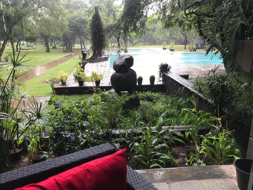 Aswadduma Hotel Dambulla Exterior foto